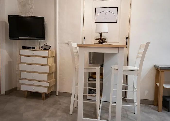 Mas Les Albas Nyaraló Felluns